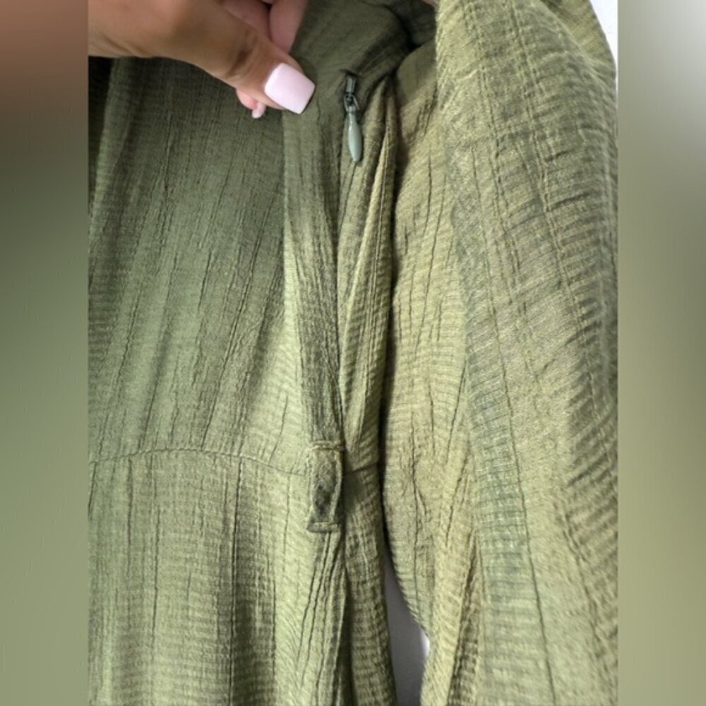 Veiled Mila Tiered Dress Olive Green size S - Picture 12 of 13